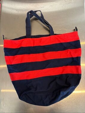 H&M Navy Tote Interior with Zip Pocket